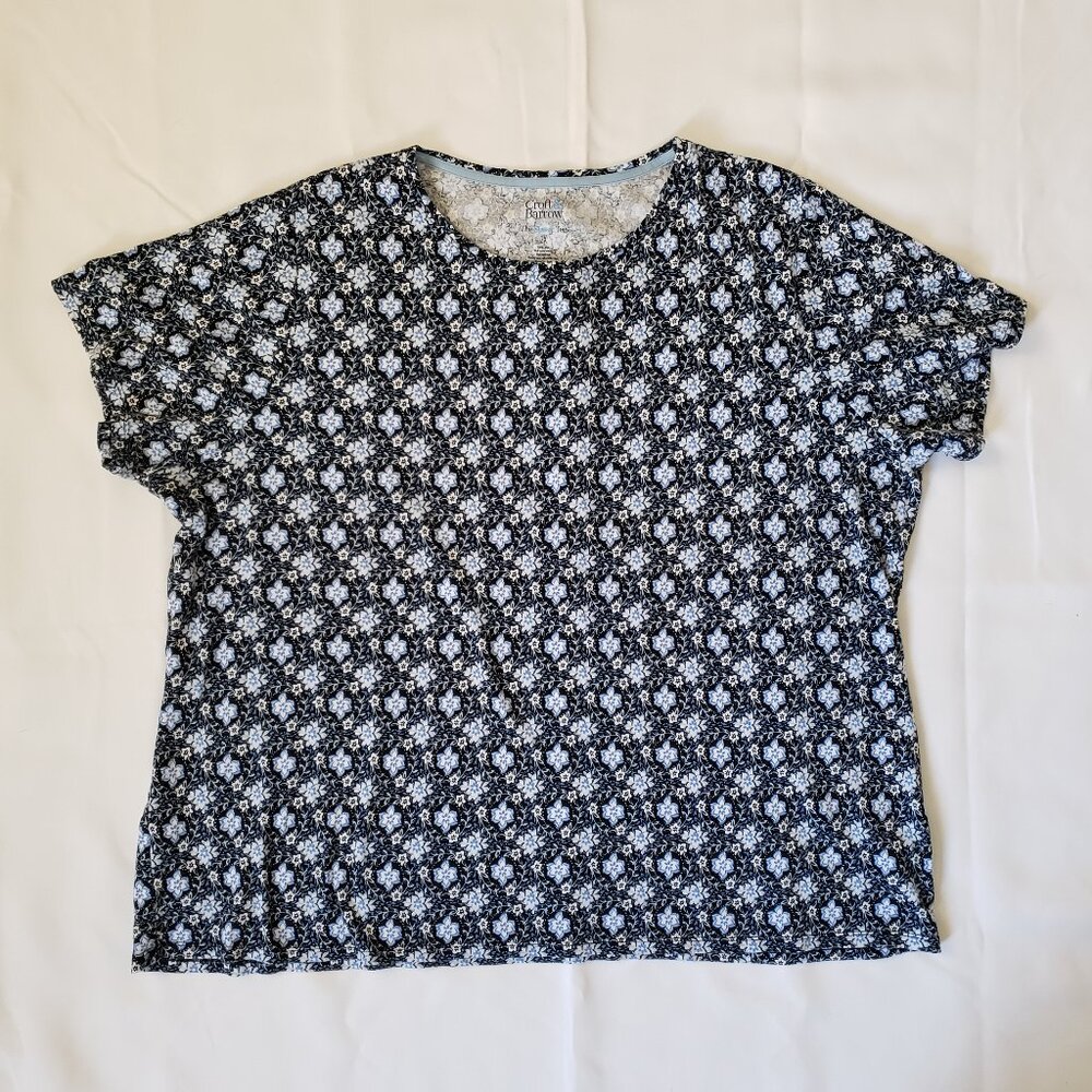 Croft & Barrow 2X Classic Tee floral navy print short sleeve casual stretch Plus